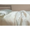 Комплект постельного белья из натурального шелка жемчужно белого цвета